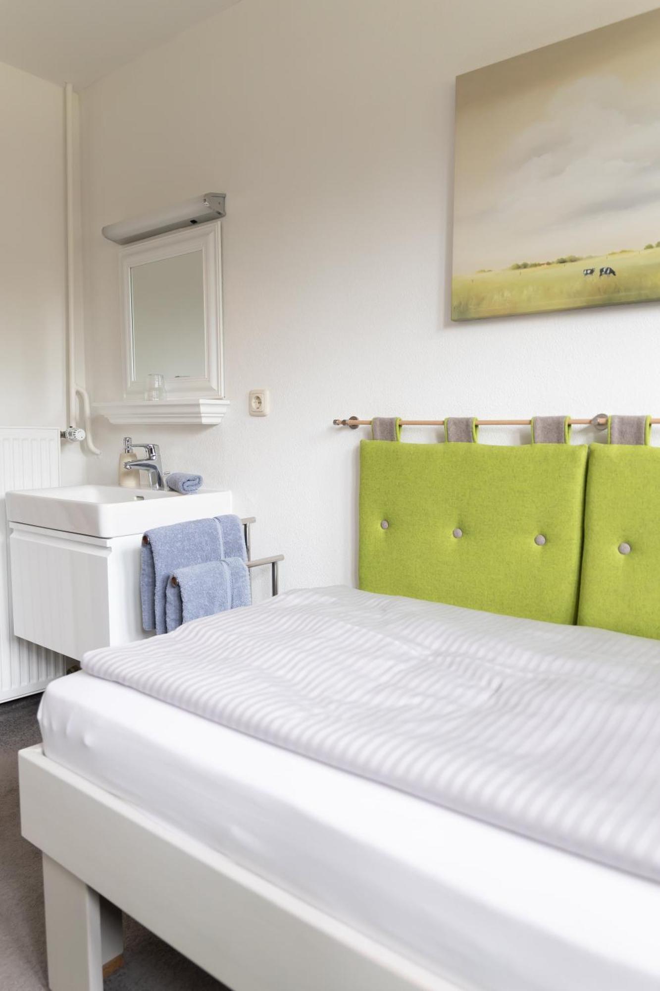 Gaestehaus Sattlerhof Bernau am Chiemsee Ngoại thất bức ảnh