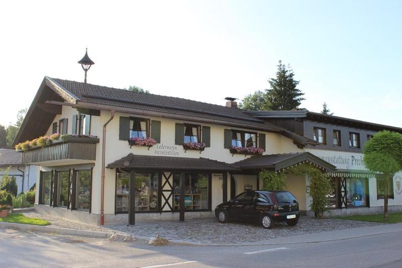 Gaestehaus Sattlerhof Bernau am Chiemsee Ngoại thất bức ảnh